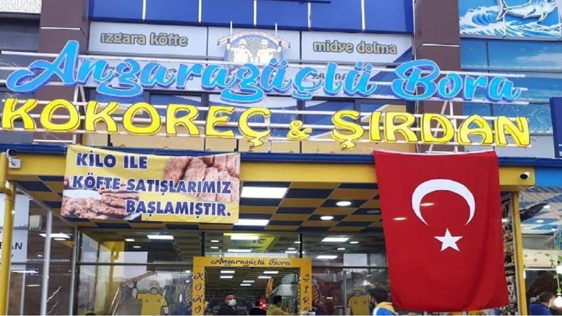 Ankaragüçlü Bora Kokoreç ve Şırdan Evi Tarafından Öğrencilerimize Kokoreç İkramı Gerçekleştirildi